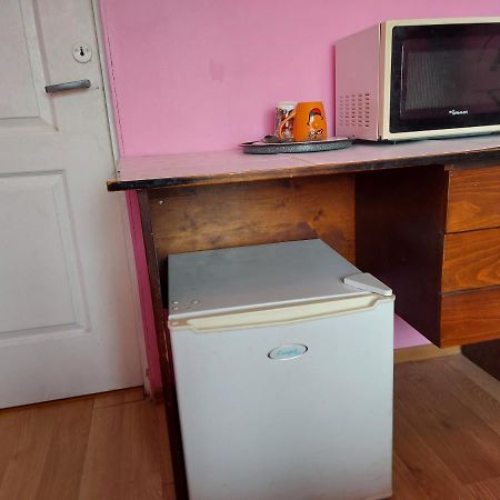 Отдельная Комната В Юрмале Appartement Jūrkalne Buitenkant foto